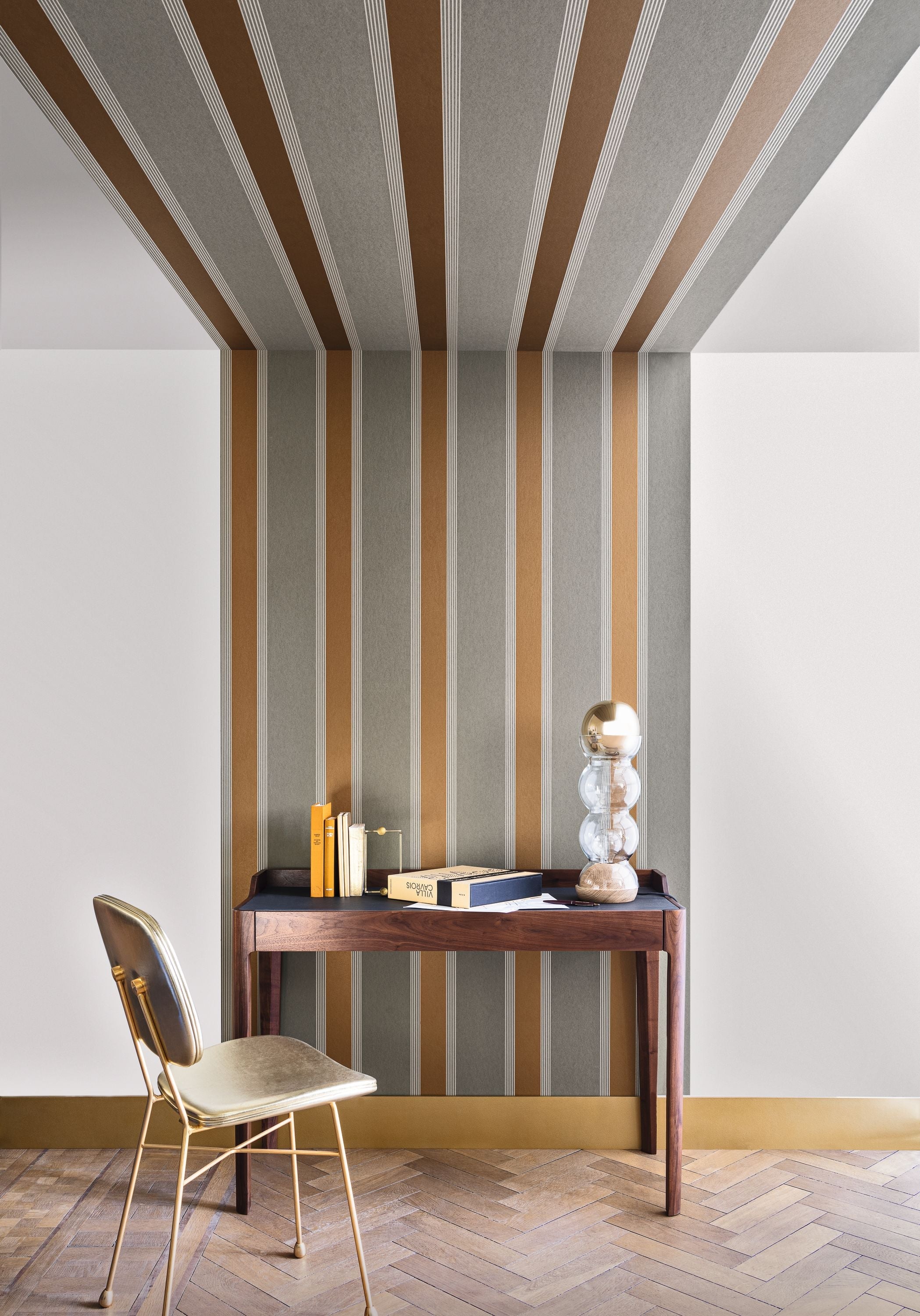 75712242 Auteuil Vert Argile/Doré Wallpaper by Casamance
