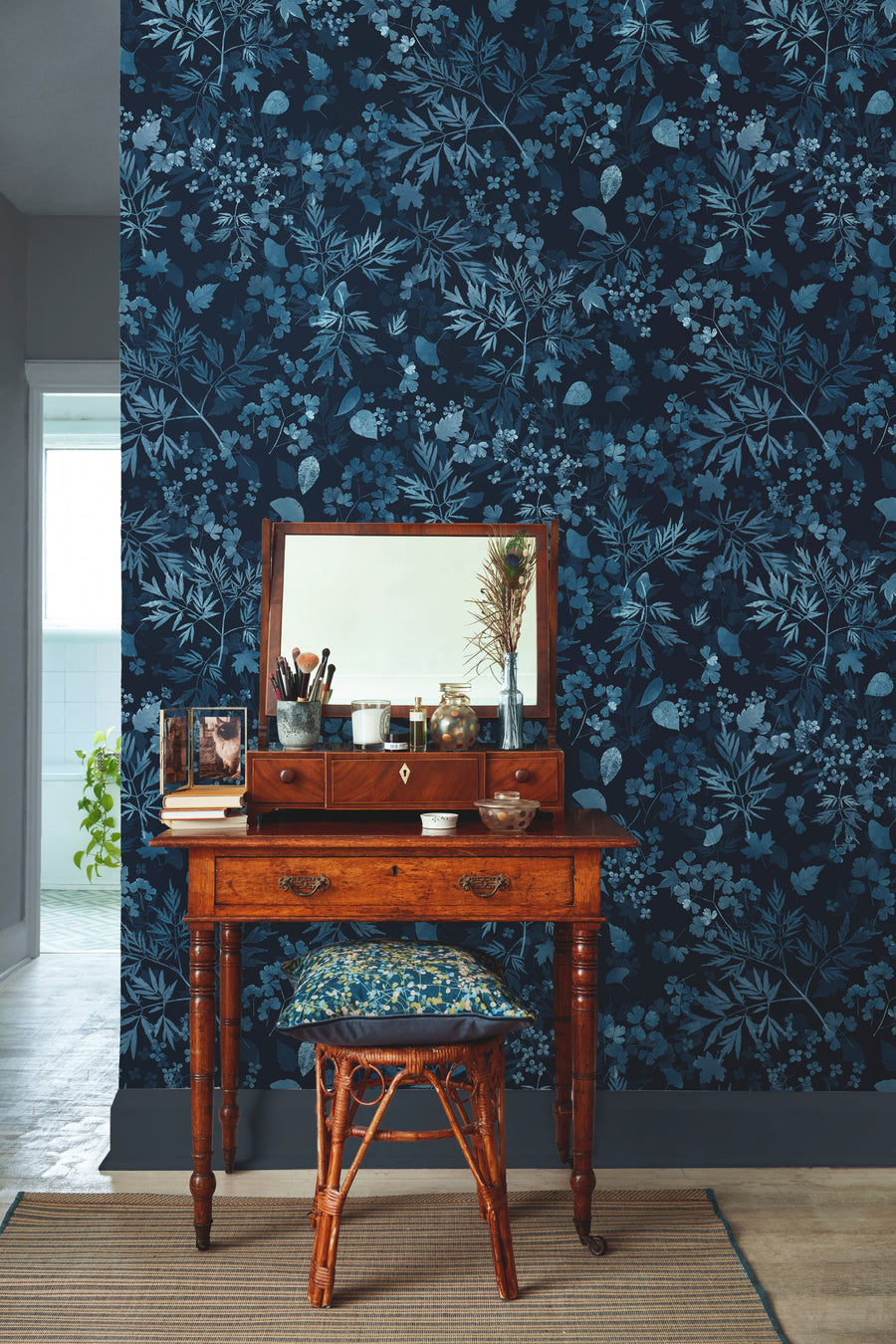 147014 Windfall Sapphire Clarissa Hulse AW26 Wallpaper by Clarissa Hulse