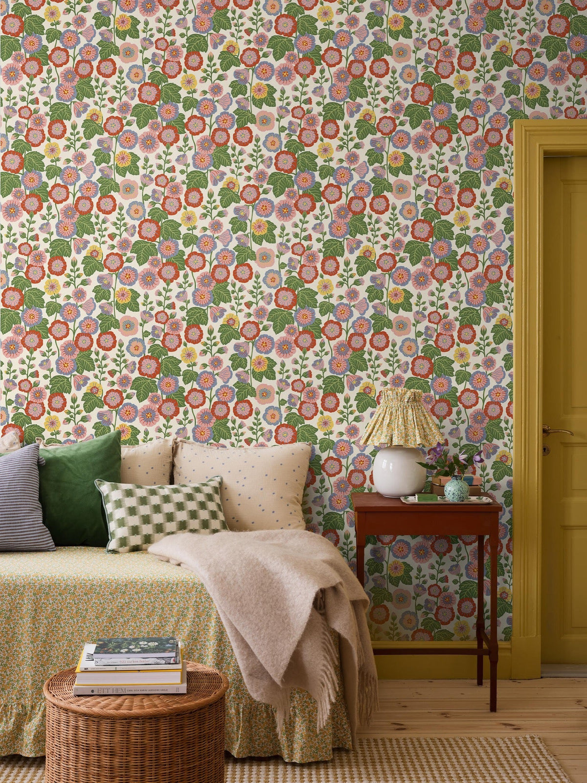 Flowers wallpaper collection by Boråstapeter