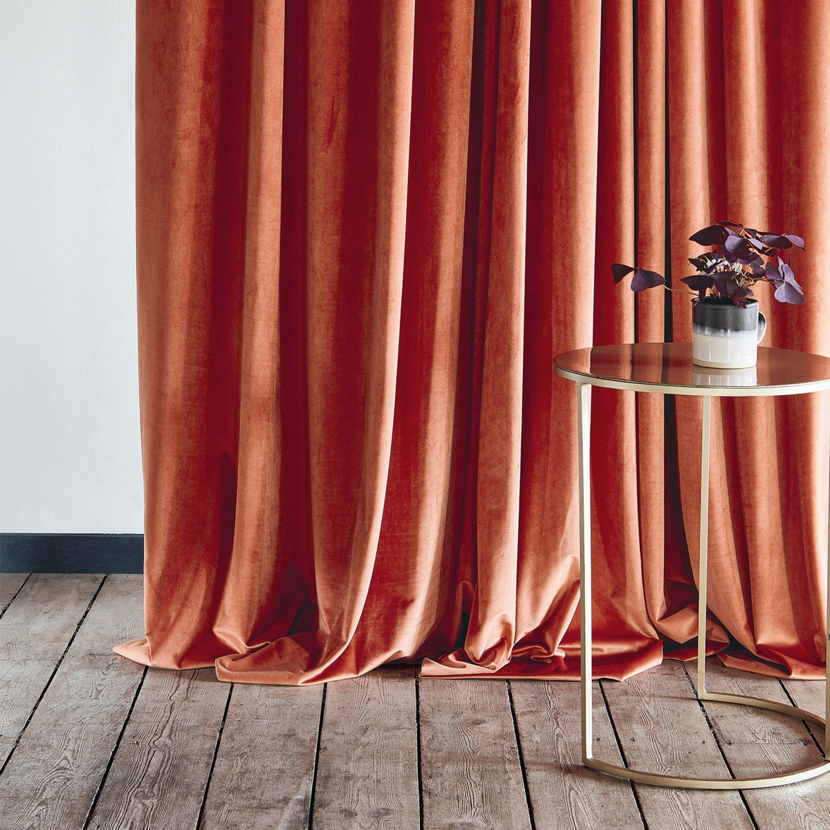 V3347/44 Barcelona Water Fabric by Villa Nova