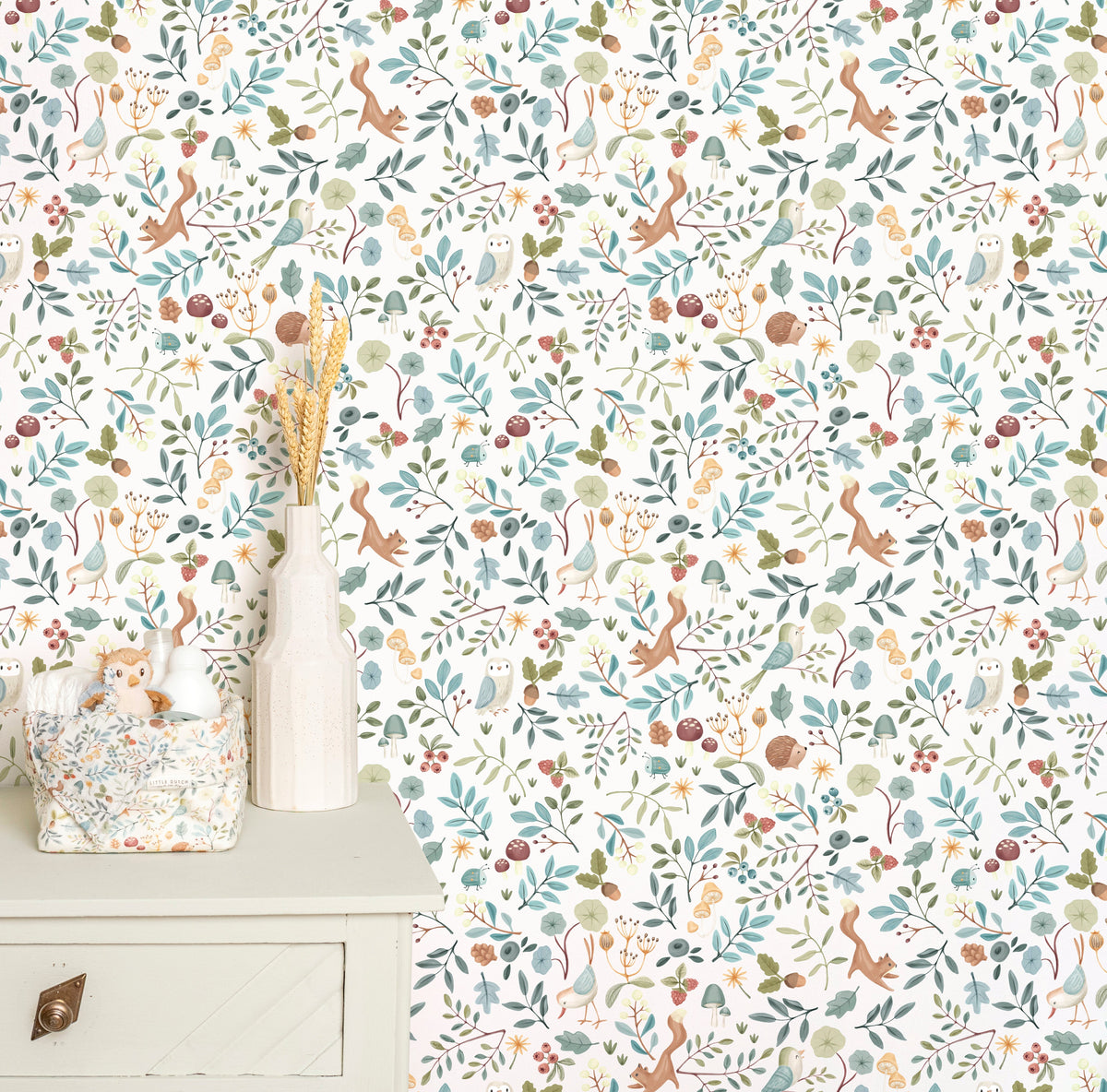Forest Friends Wallpaper Collection by Little Dutch