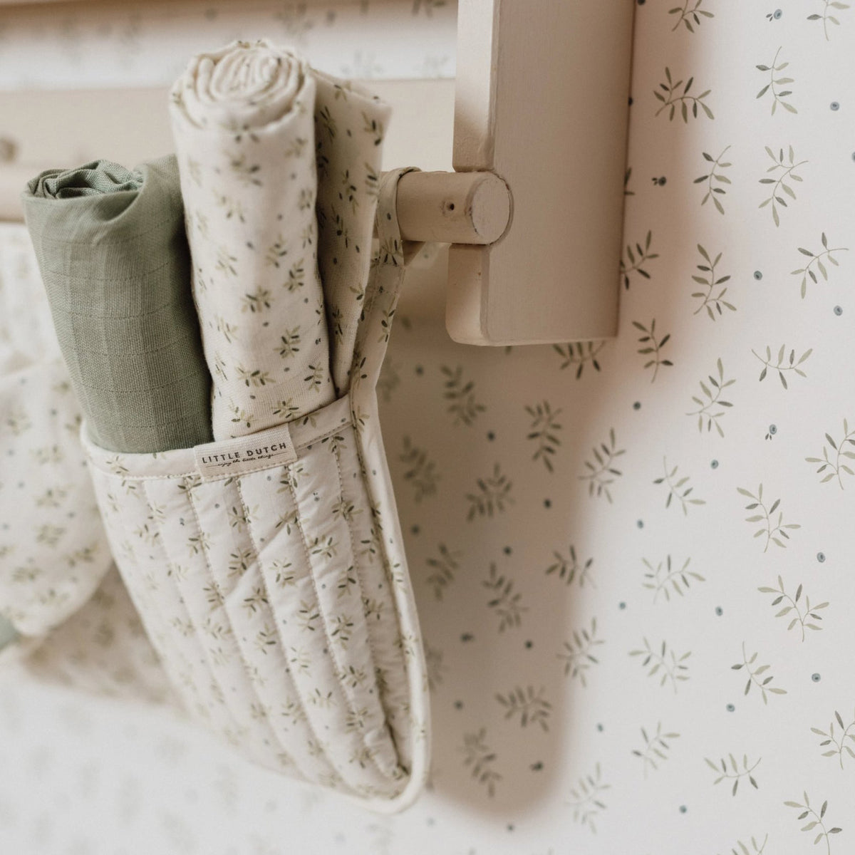 Essentials Wallpaper Collection by Little Dutch