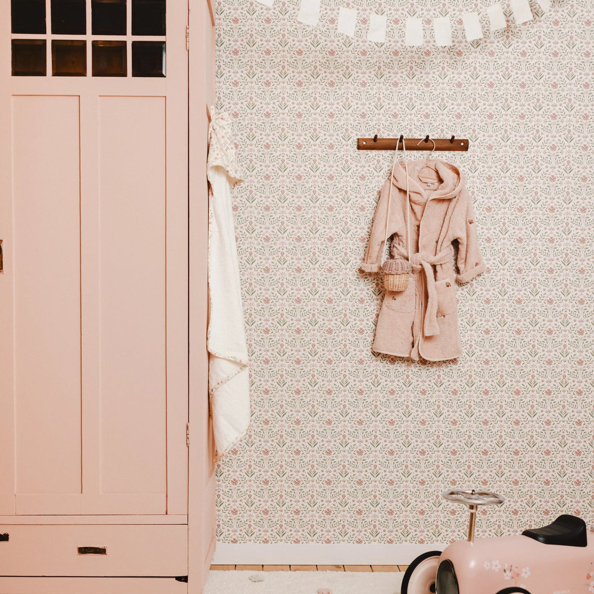 Fairy Garden Wallpaper Collection by Little Dutch