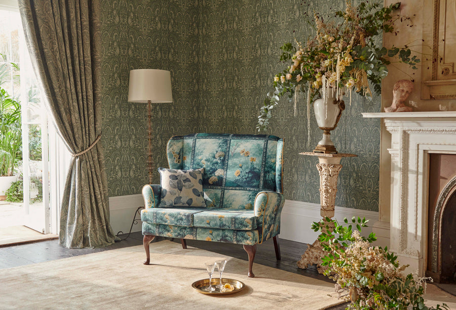 Clarke & Clarke Wallpaper