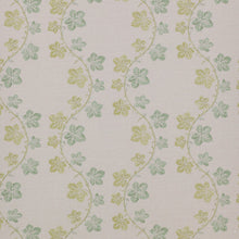 07177/06 Lotta Small Designs Wallpaper By Colefax & Fowler
