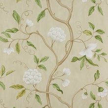 07949/01 Snow Tree Jardine Florals Wallpaper by Colefax and Fowler