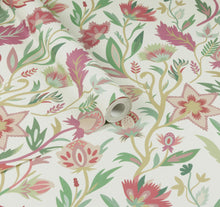 100382AH Lush Paradise by Wallpaper by Arthouse
