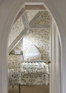 Greenacre Jardine Florals Wallpaper by Colefax and Fowler