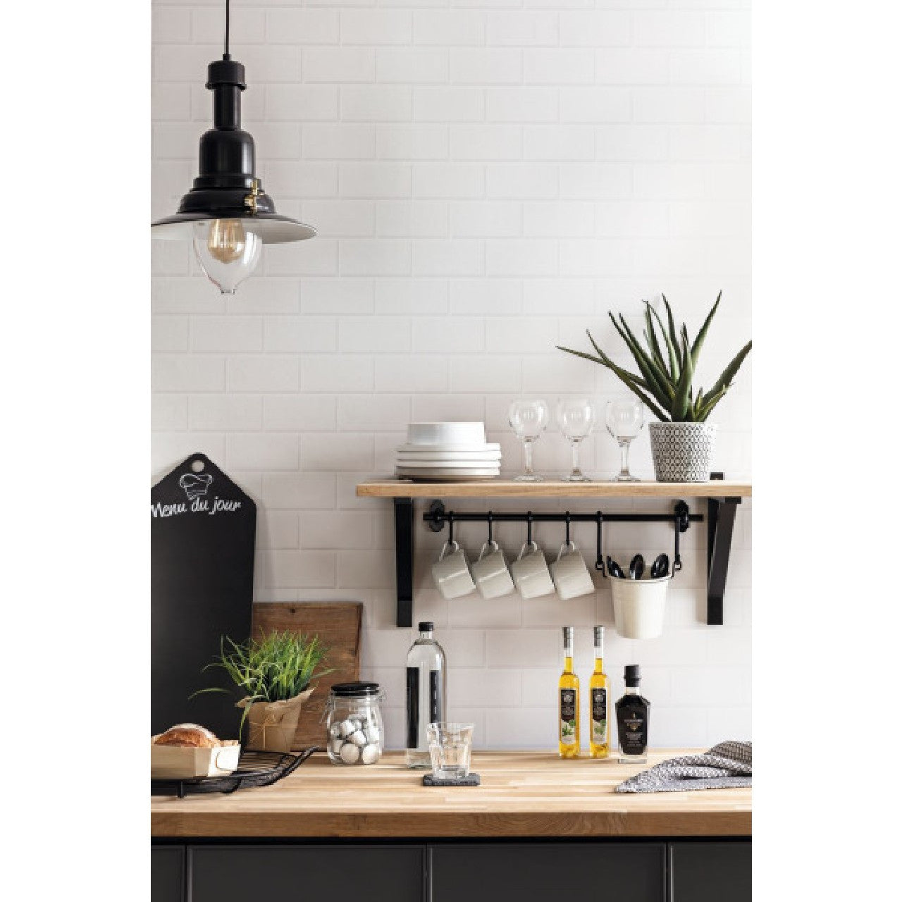 100696066 ( BIS 10069 60 66) Metro Bon Au Bistrot DAlice Wallpaper By Caselio