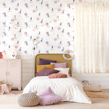 100846226 ( GPR 10084 62 26 ) Lucy In The Sky Girl Power Wallpaper By Caselio