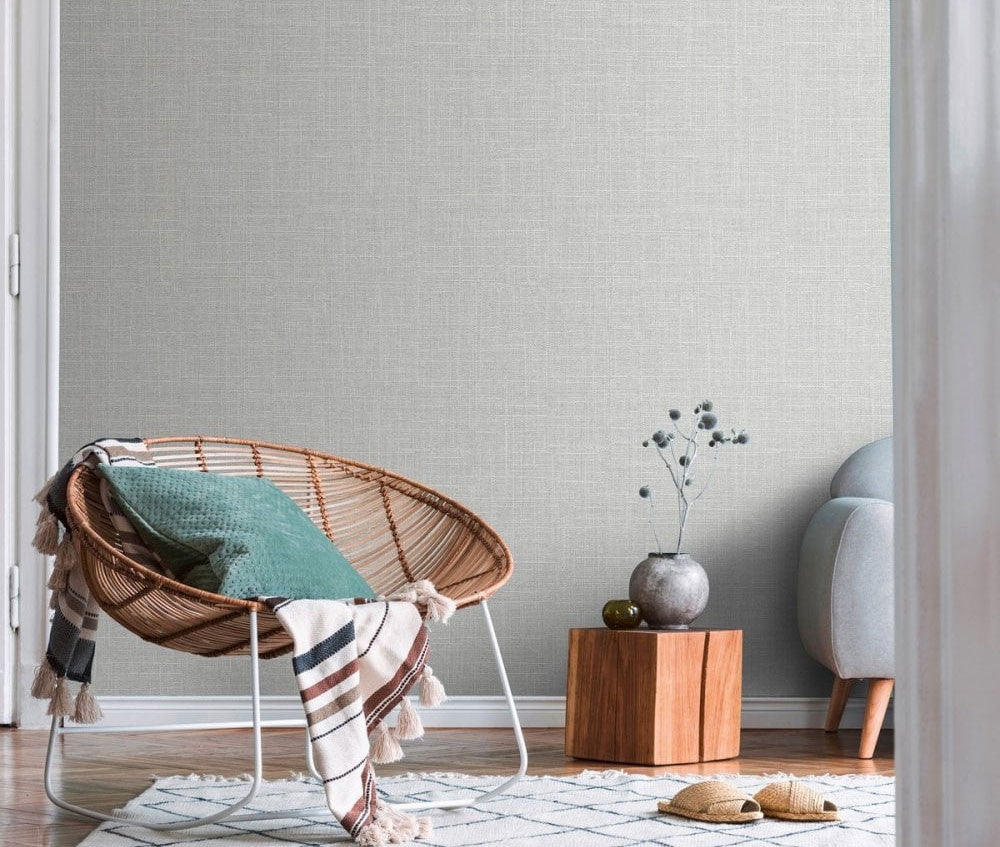 10099-31 Luna Plain Wallpaper by Erismann