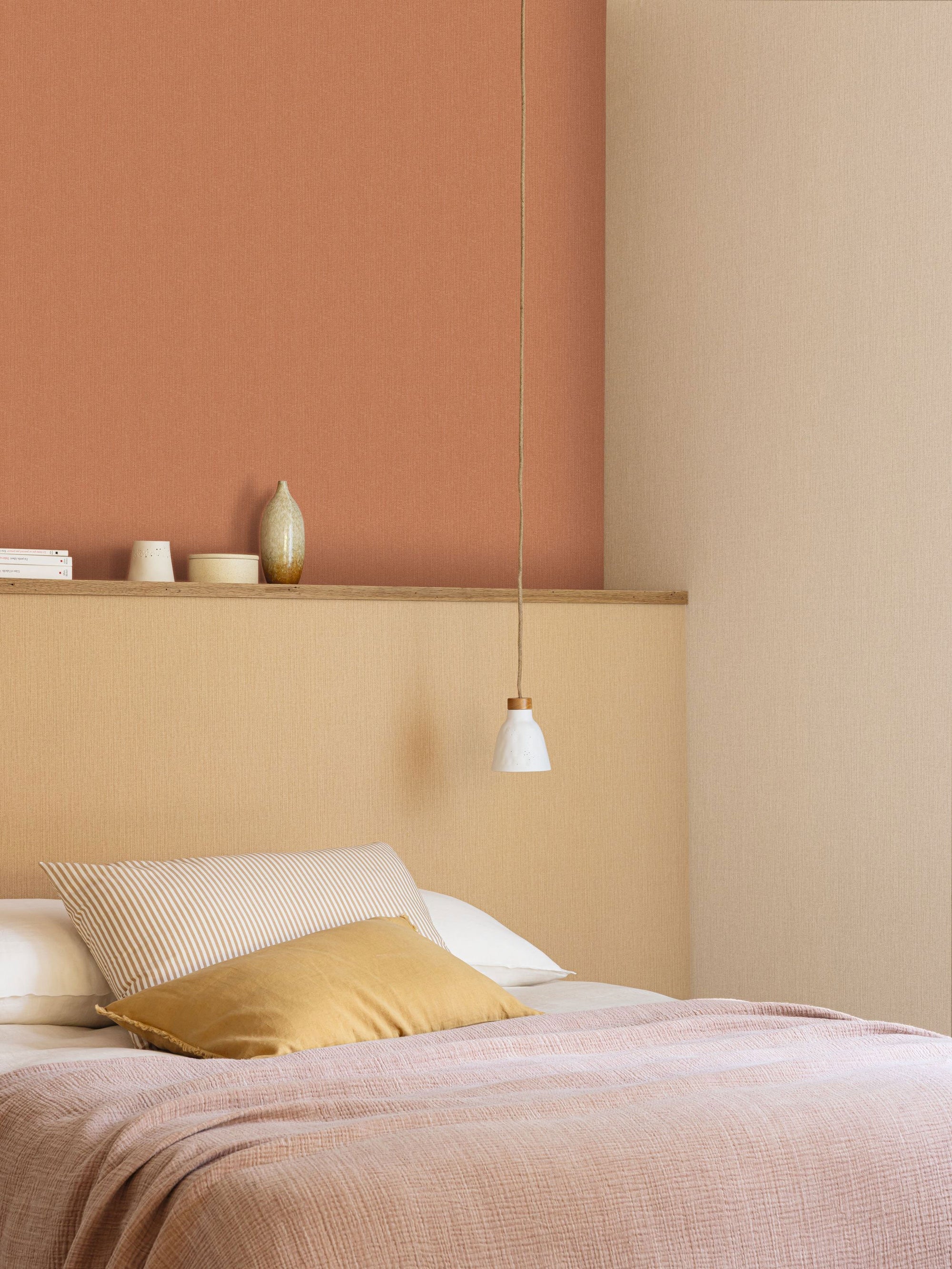 101561942 Uni Mat Beige Nude Wallpaper by Caselio