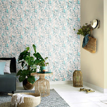 10258-18 Casual Chic Wallpaper By Erismann