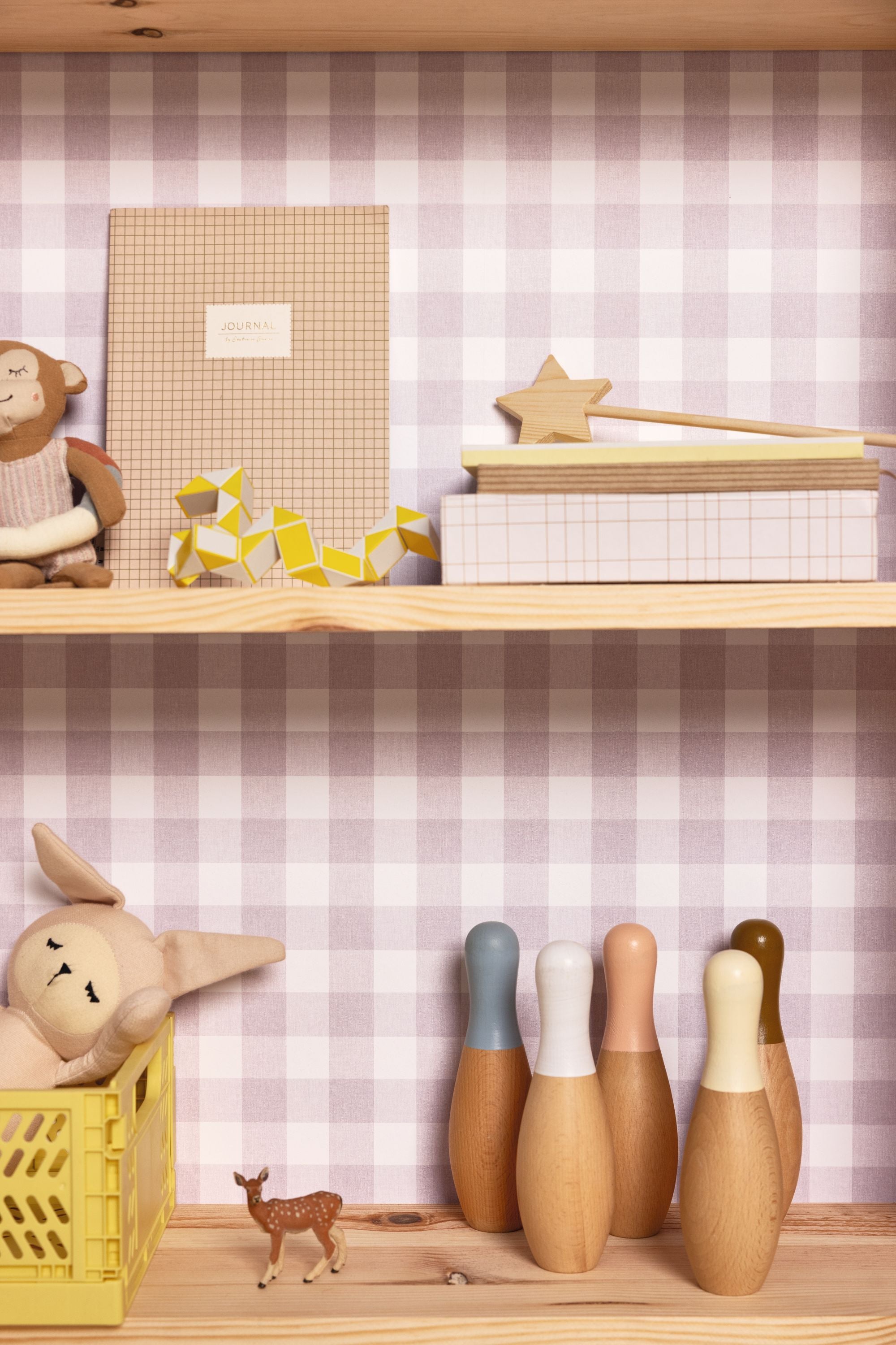Victoria Parme Happy Kids Club Wallpaper by Caselio