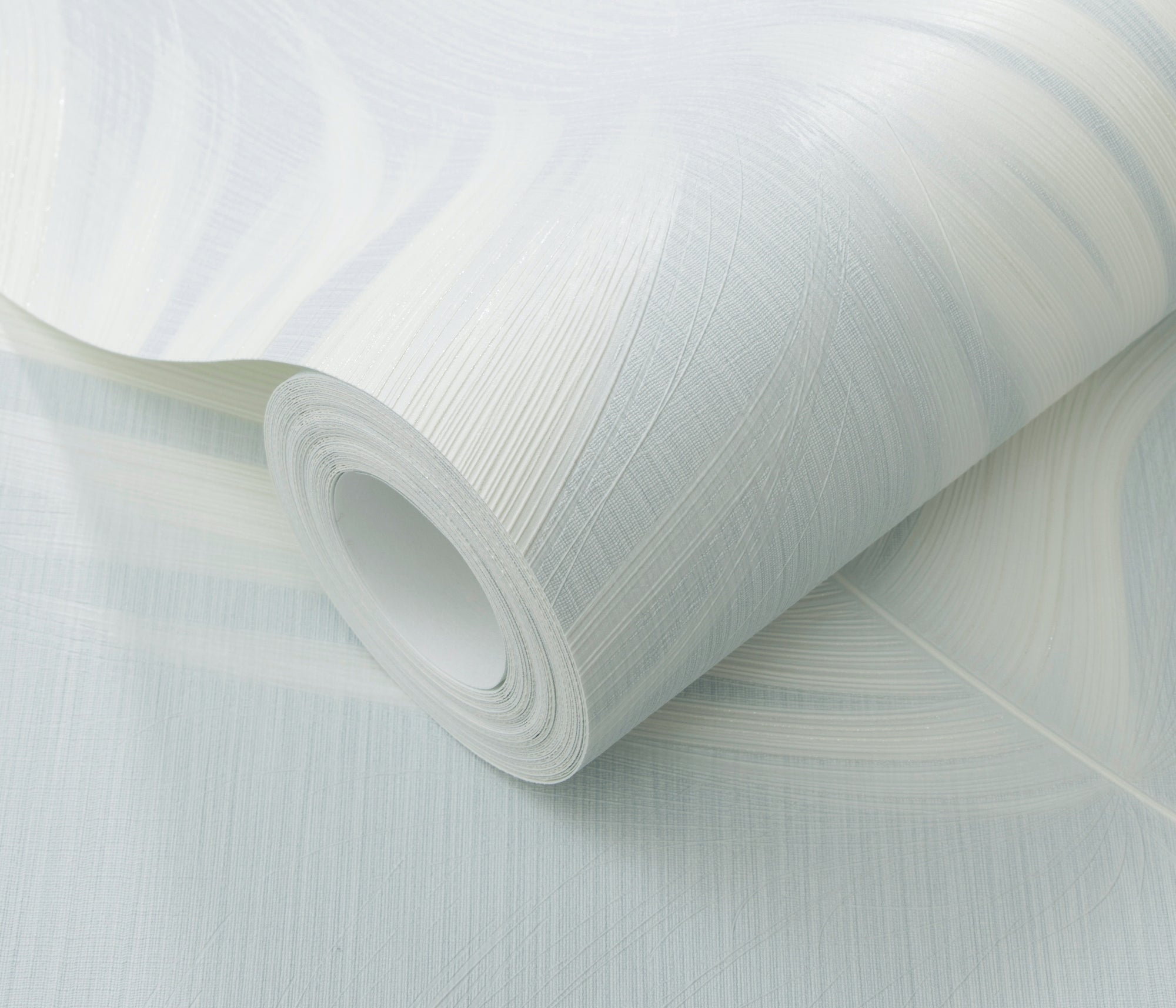 10516-43 Aurora Feather Light Blue Wallpaper by Erismann