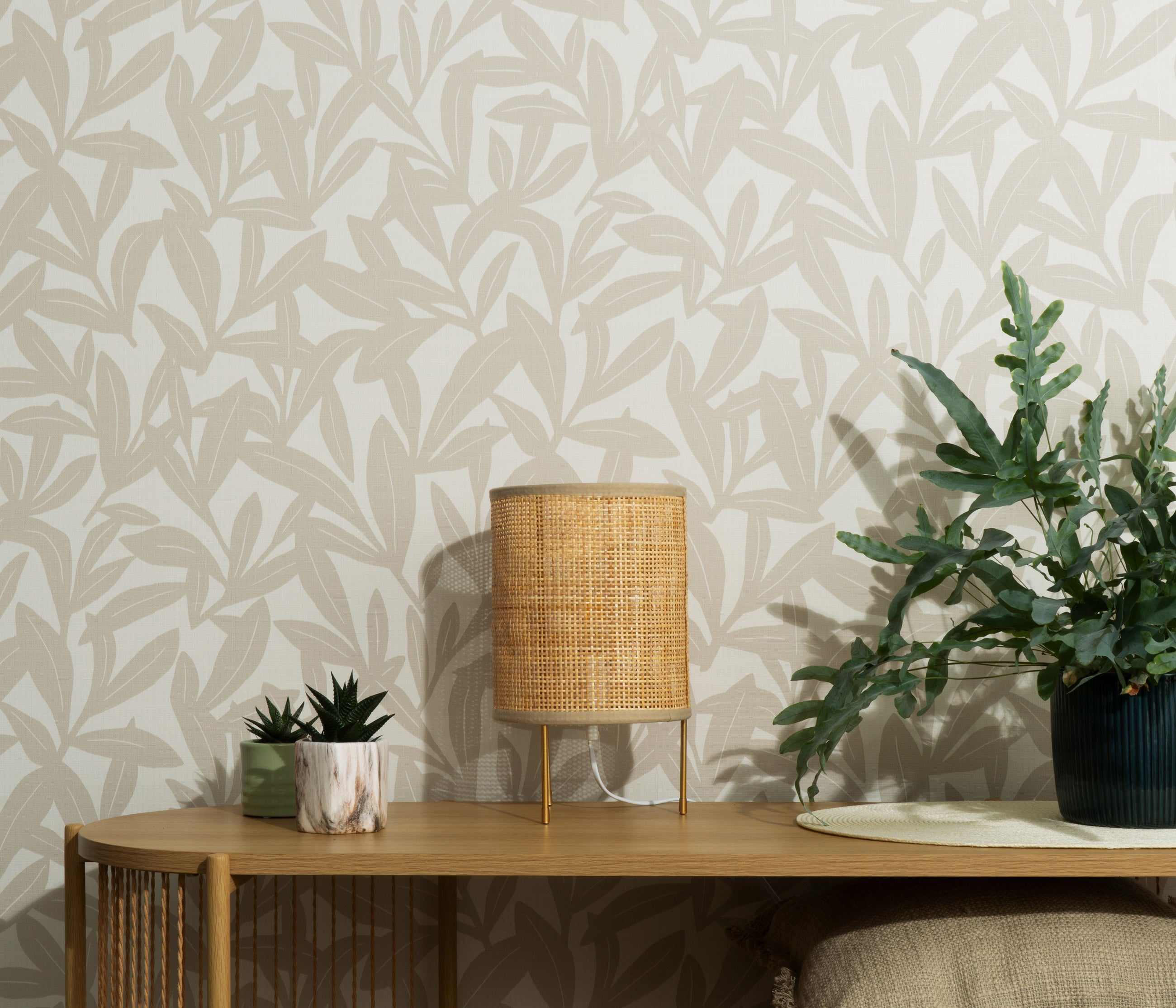 10521-32 La Terrasse Epure  Wallpaper by Erismann