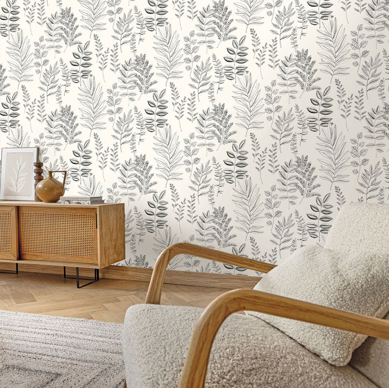 106660990 Florium Noir Blanc Wallpaper by Caselio
