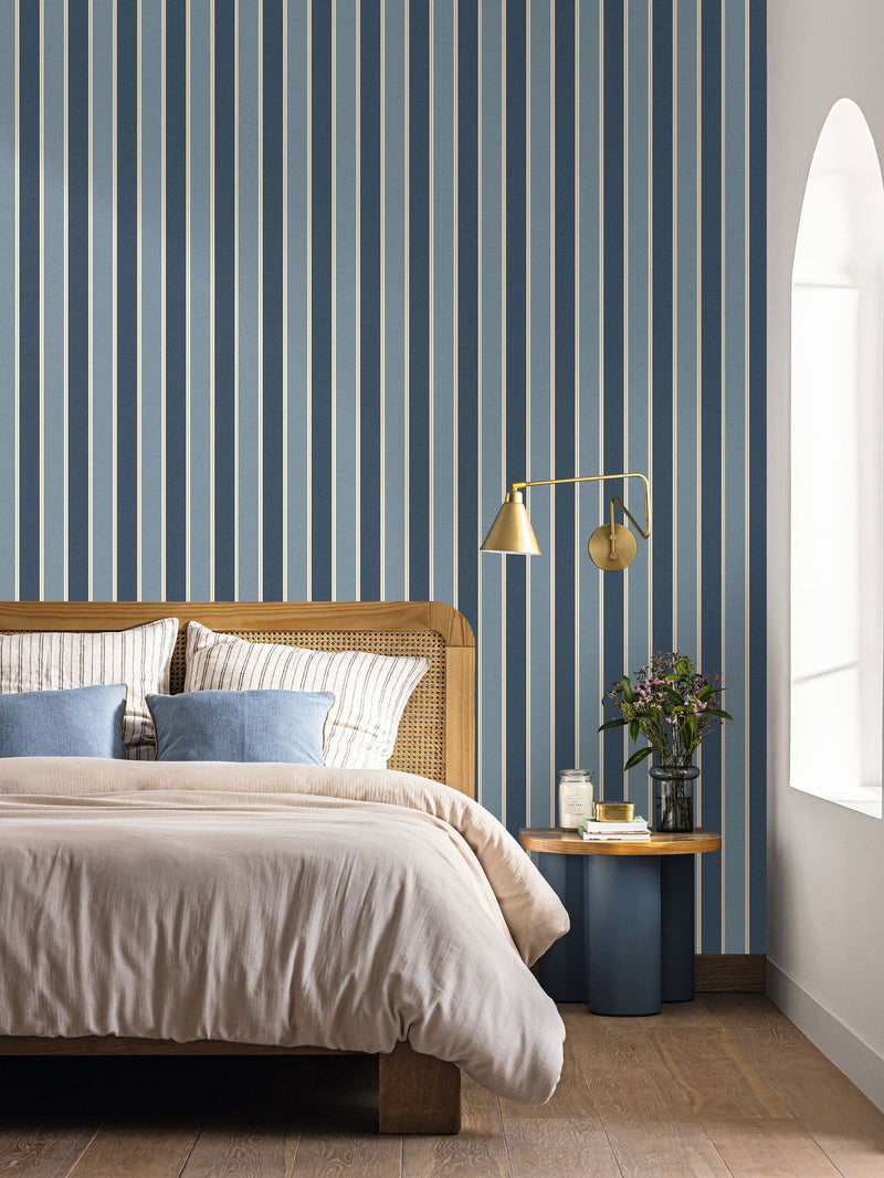 Classic Lines Bleu Denim Or Line Up Wallpaper by Caselio