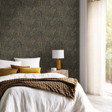 107169265 Golden Jungle Noir Or Wallpaper by Caselio