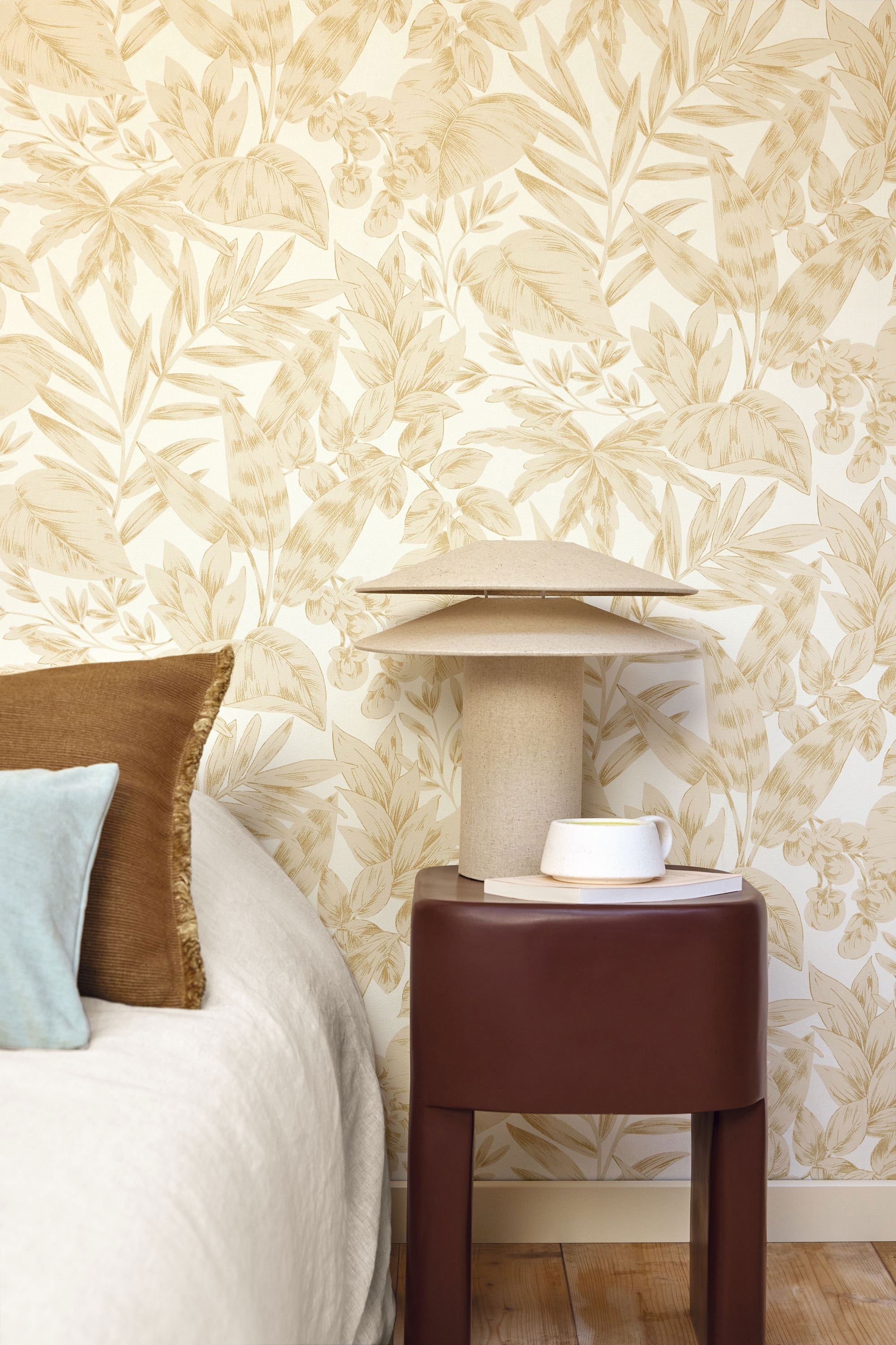 107361010 Kalea Beige Wallpaper by Caselio