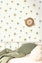 Balloon Adventure Multicouleurs Happy Kids Club Wallpaper by Caselio