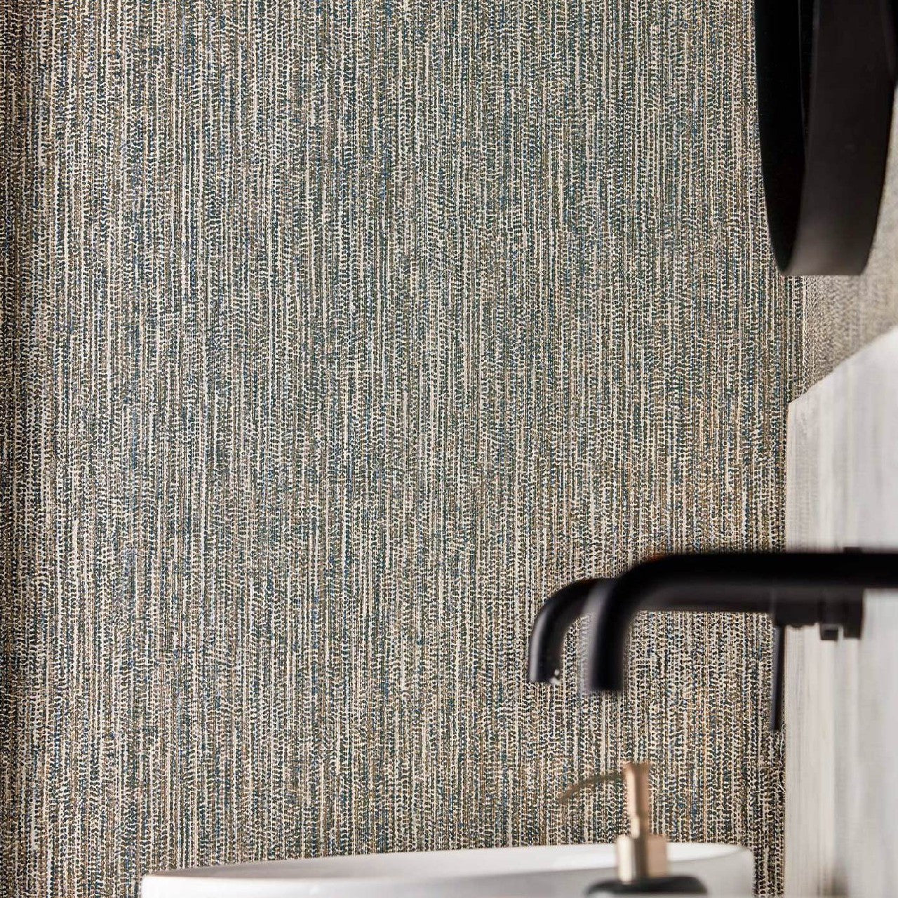 112187 Zela Momentum 6 Wallpaper By Harlequin