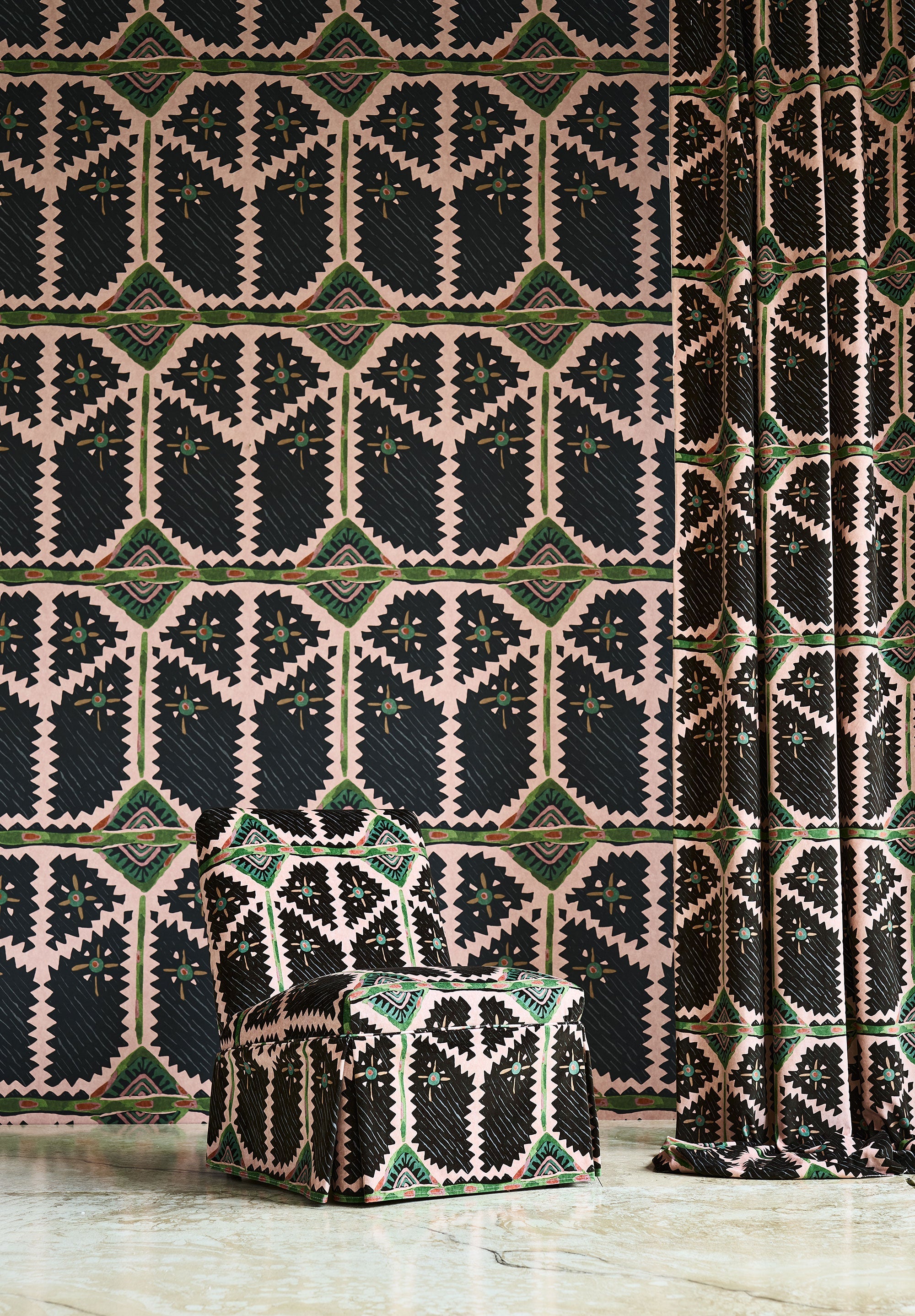 HFUP113362 Brocha Blush/Charcoal Wallpaper by Harlequin