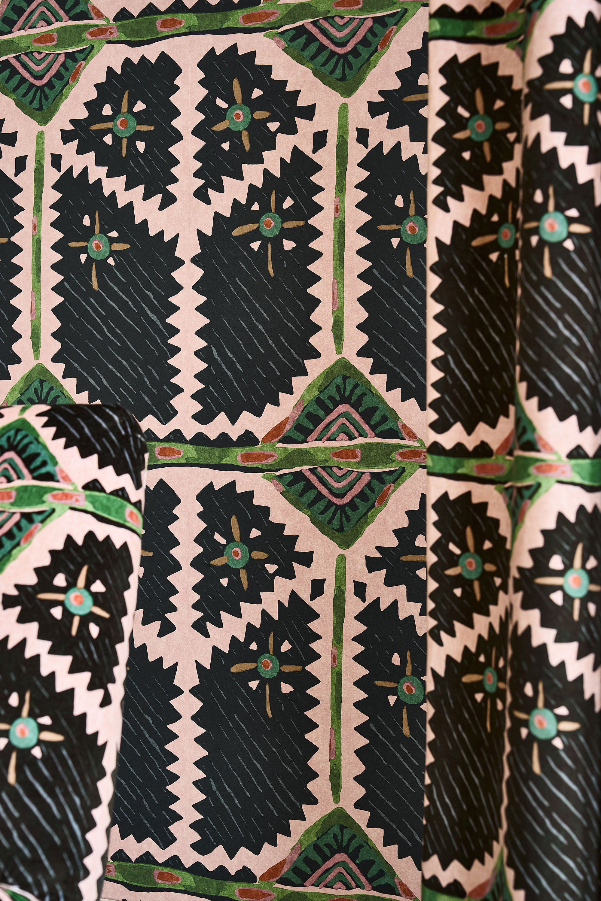 HFUP113362 Brocha Blush/Charcoal Wallpaper by Harlequin