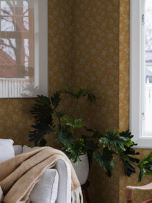 1178 Hip Rose Light Yellow and Beige Icons Wallpaper by Boråstapeter