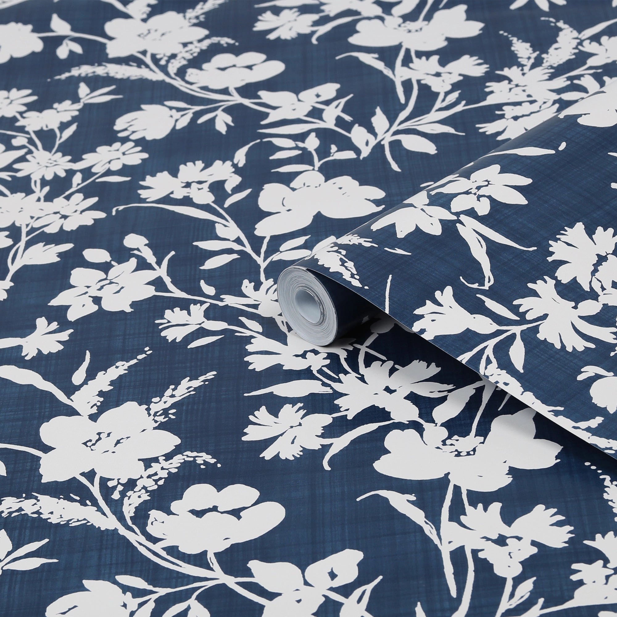 119854 Rye Midnight Seaspray Blue Wallpaper by Laura Ashley