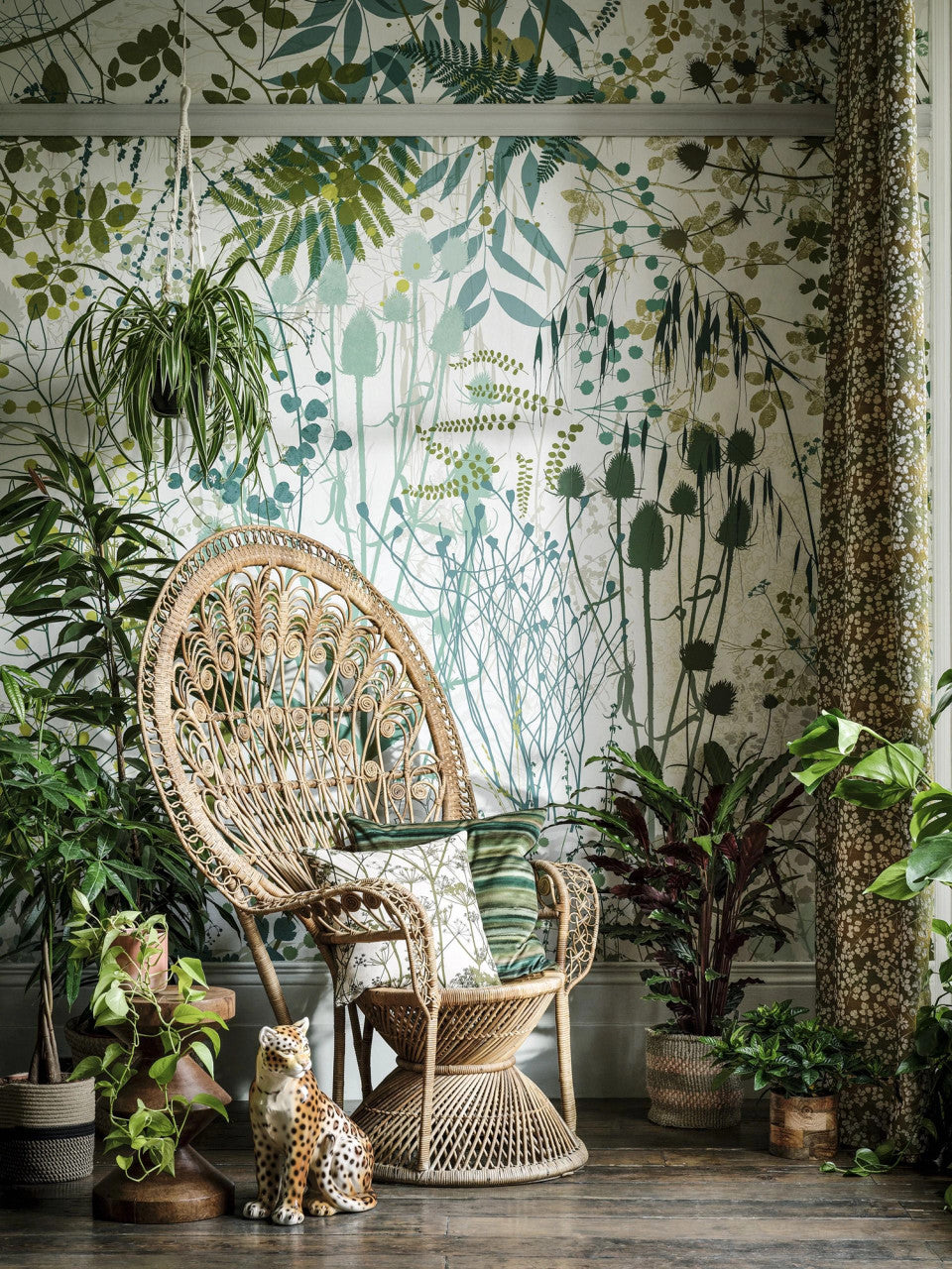 120408 Serendipity Greenshouse Mural Wallpaper by Clarissa Hulse