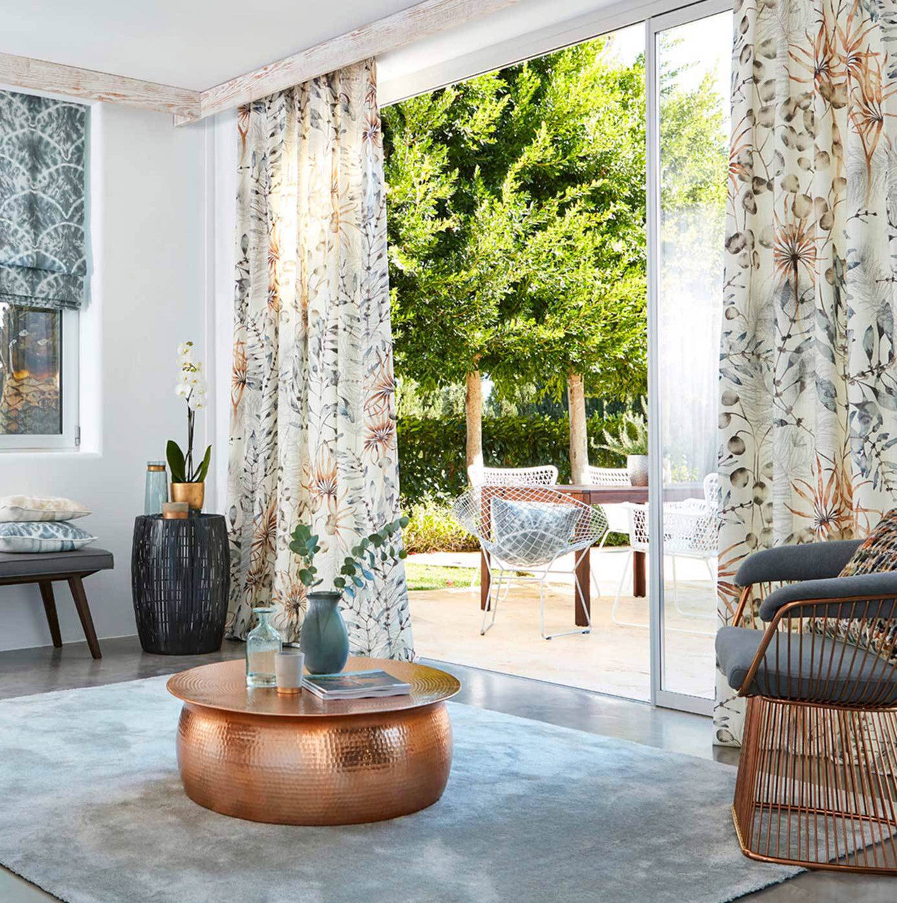 120594 Postelia Colour 4 Emerald and Lime Fabric by Harlequin