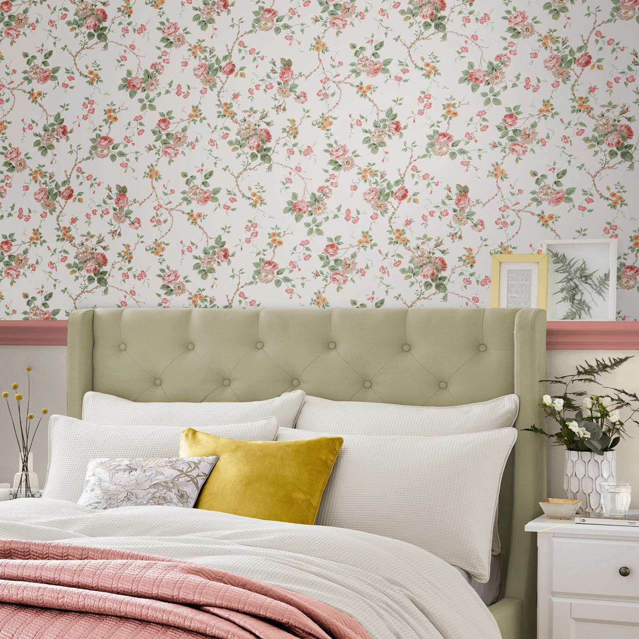 121083 Mountney Garden Antique Pink Wallpaper by Laura Ashley