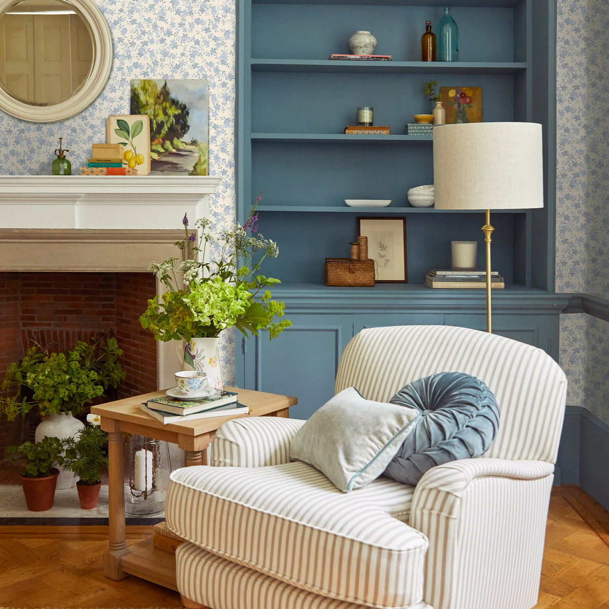 Misterton Trail Wallpaper by Laura Ashley