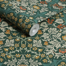 124252 Blackthorn William Morris at Home by Graham Brown