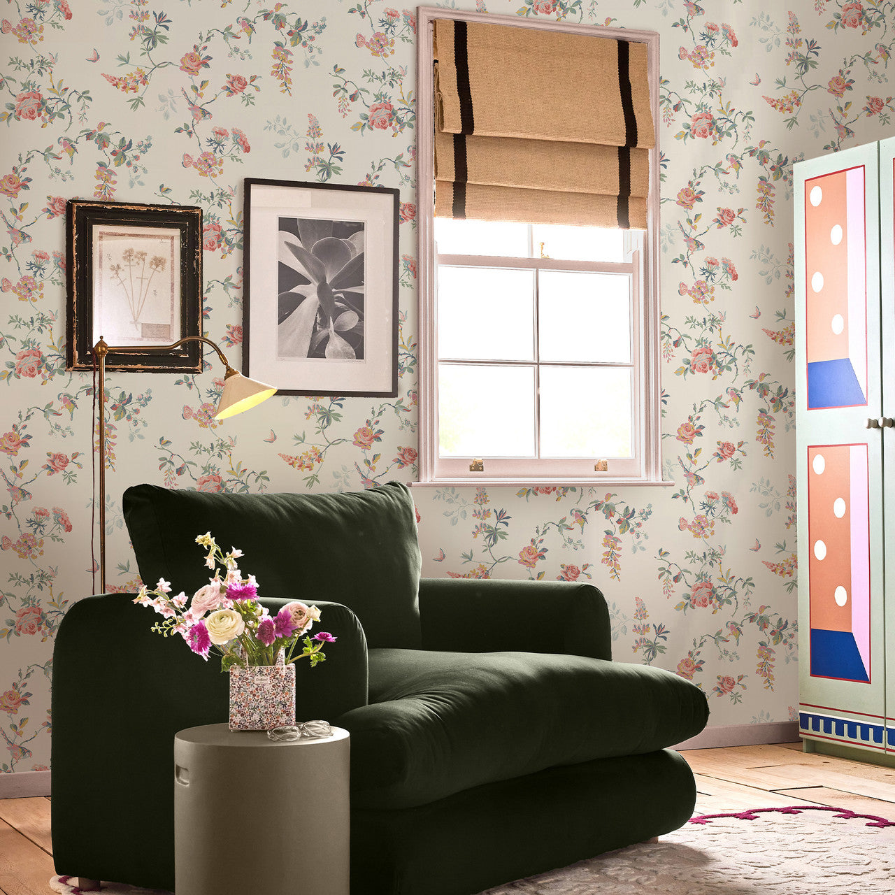 125503 Birds & Roses Spring Wallpaper by Cath Kidston
