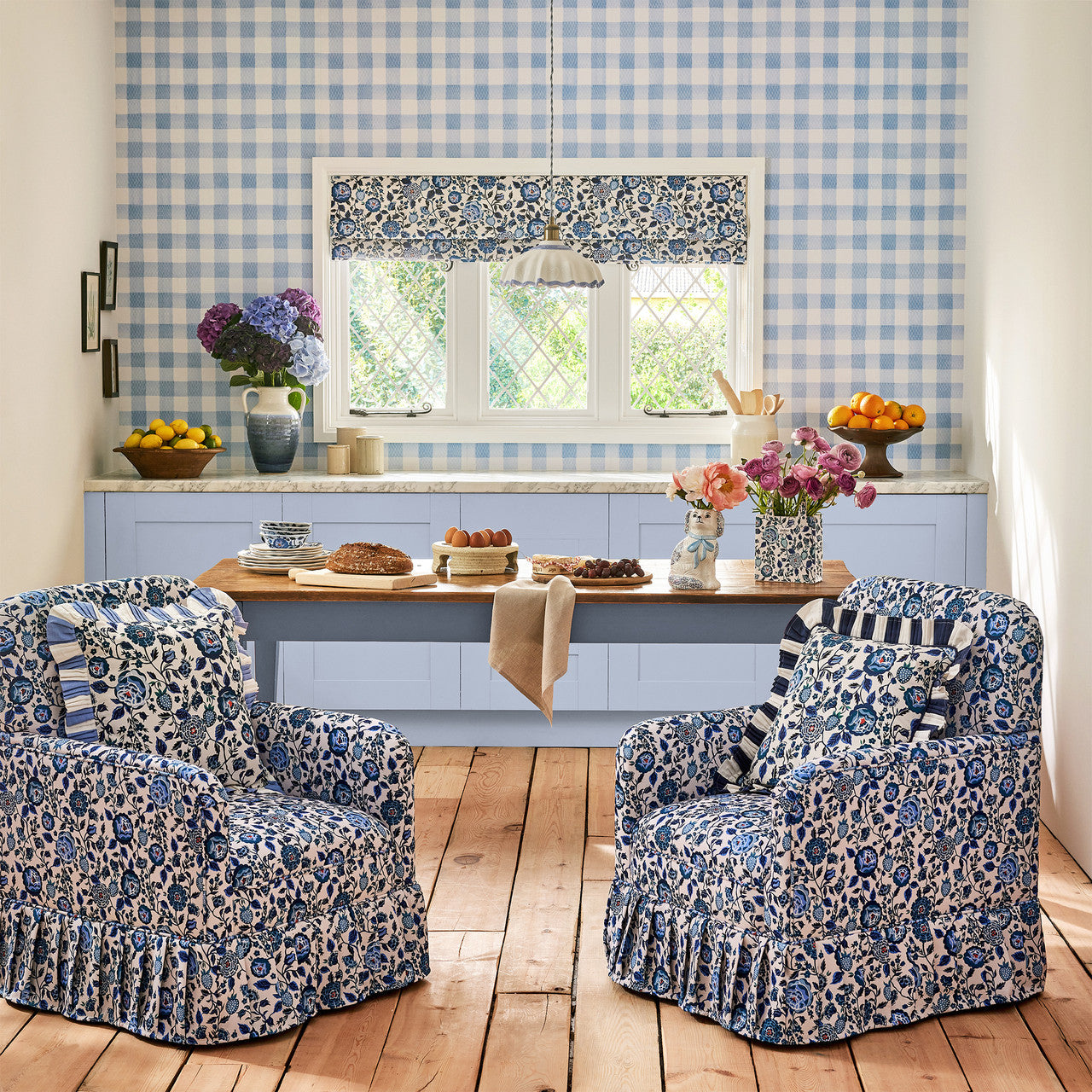 125514 Painted Gingham Blue Wallpaper by Cath Kidston