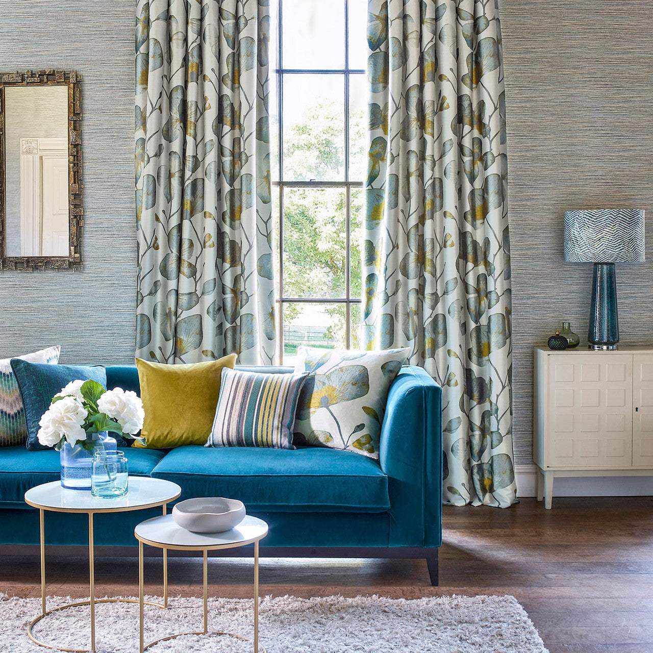 132762 Kienze Momentum 10 Marine / Zest Fabric by Harlequin