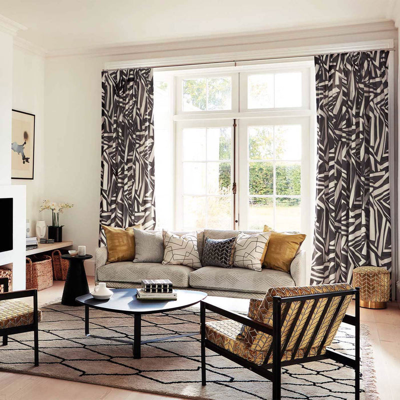 133479 Extensity Momentum 14 Calico / Ebony Fabric by Harlequin