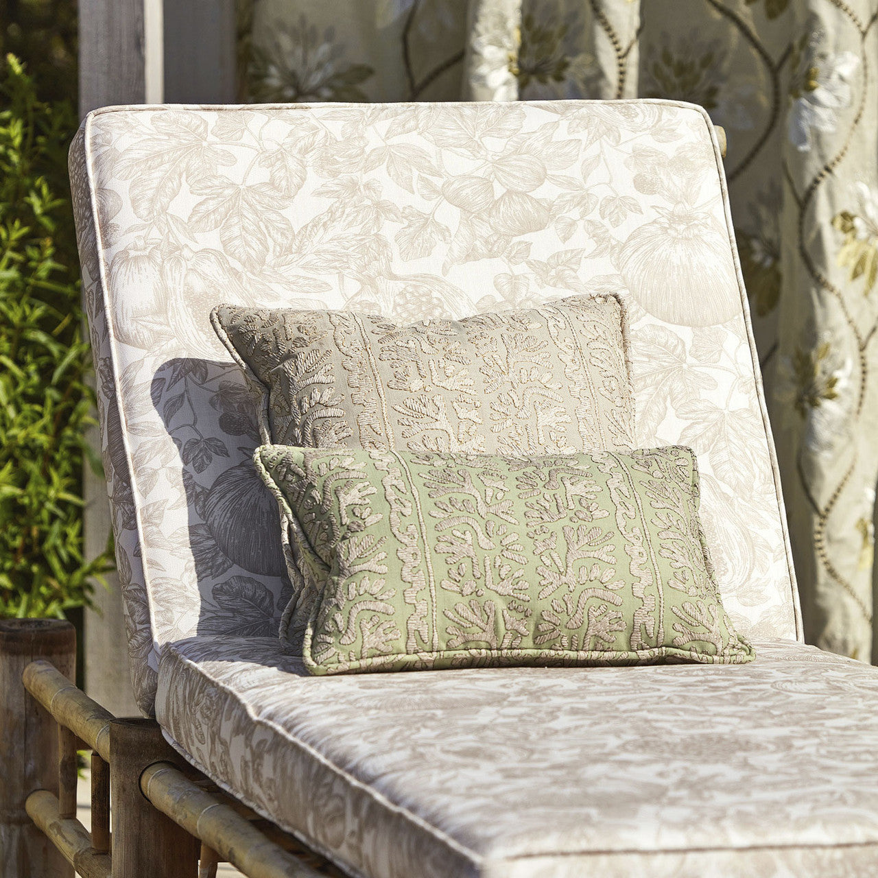 133904 Khorol Colour 3 Almond Diffused Light Harlequin Fabric