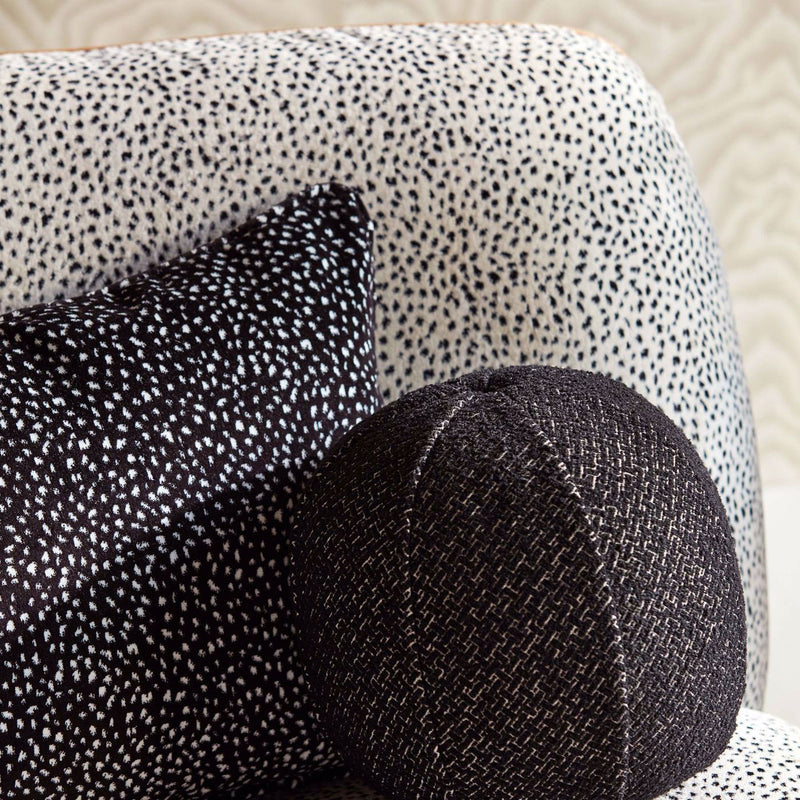 134078 Arran Performance Boucle Black Earth/Chalk Harlequin Fabric