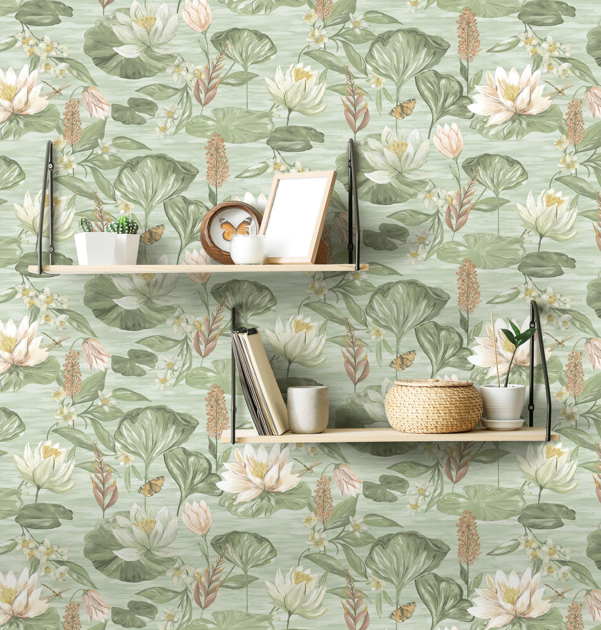 13621 Lily Pad Green Wallpaper by Holden Decor