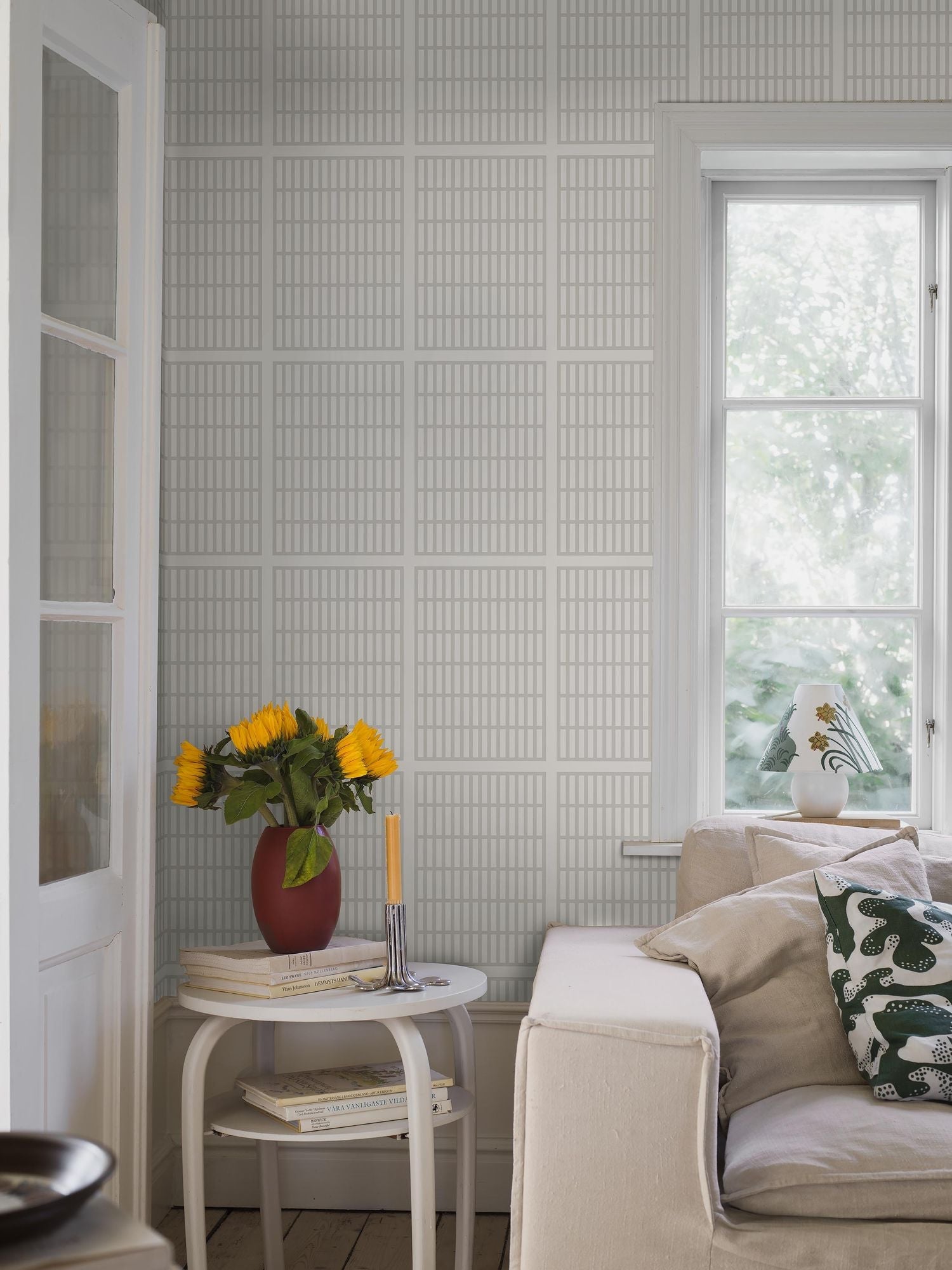 1389 Alvar Aalto 14/6 Light Grey Alvar Aalto Wallpaper by Boråstapeter