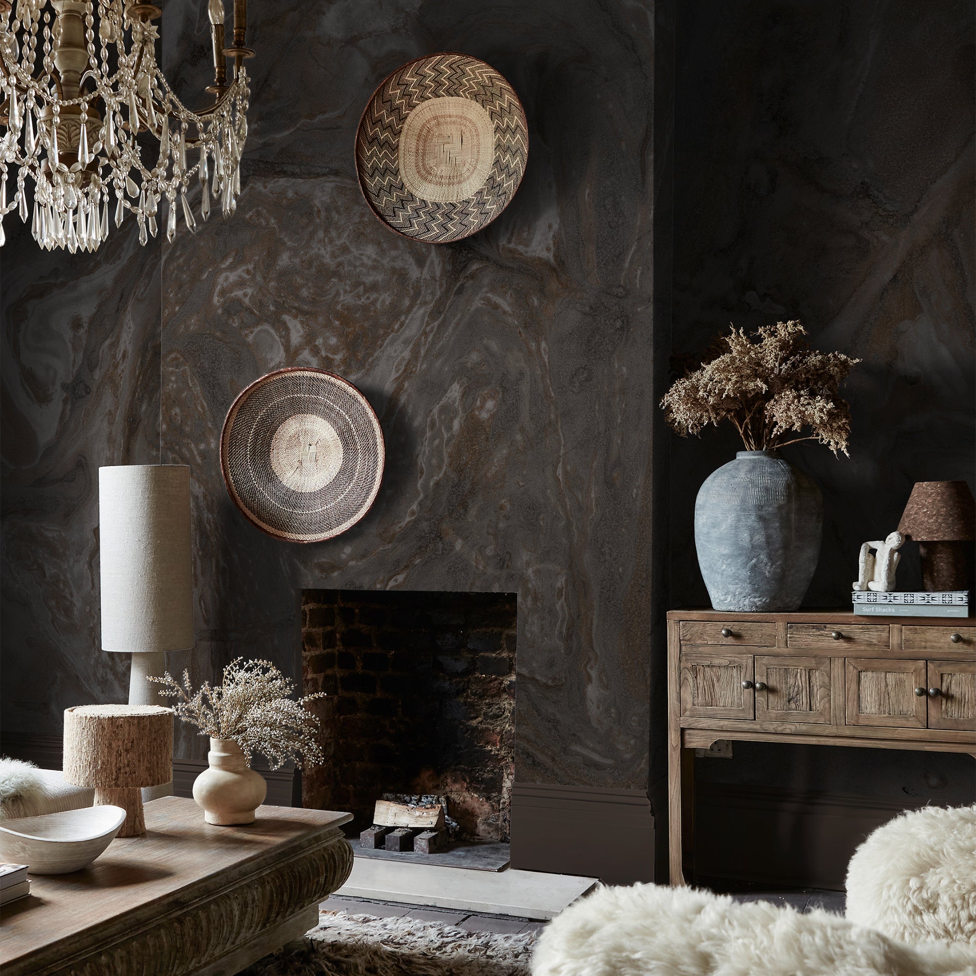 140682 Ethereal Marble Onyx mural by Abigail Ahern