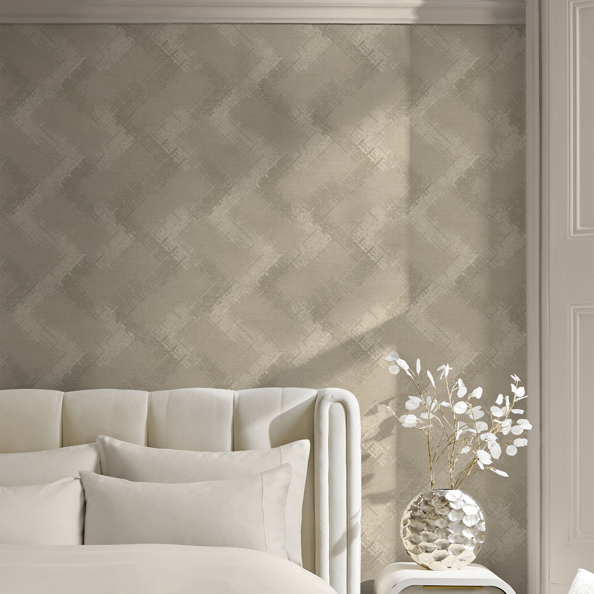 145908 Luxe Dimora Natural Wallpaper by Next