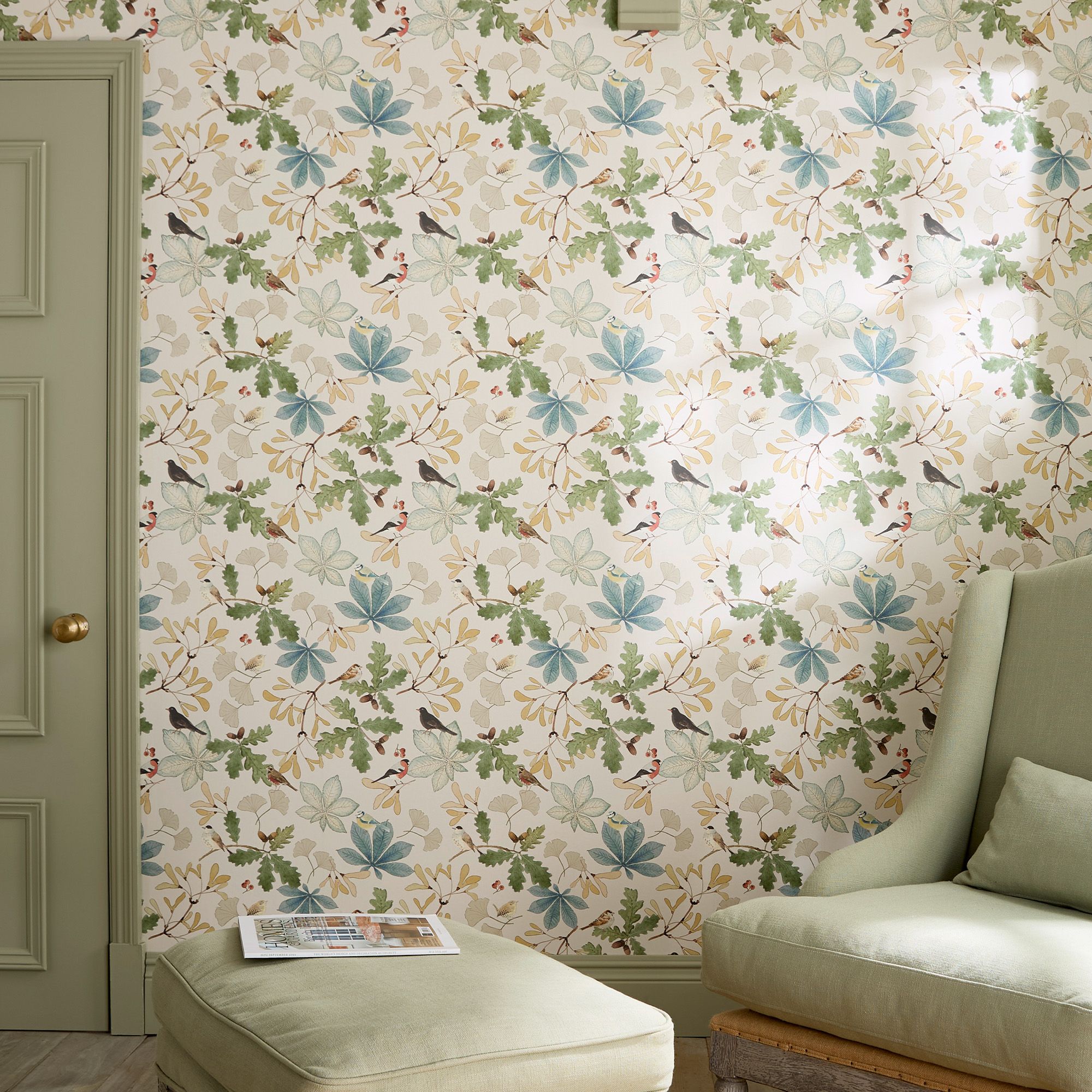 146829 Orchard Birds Off White Wallpaper by Sophie Allport