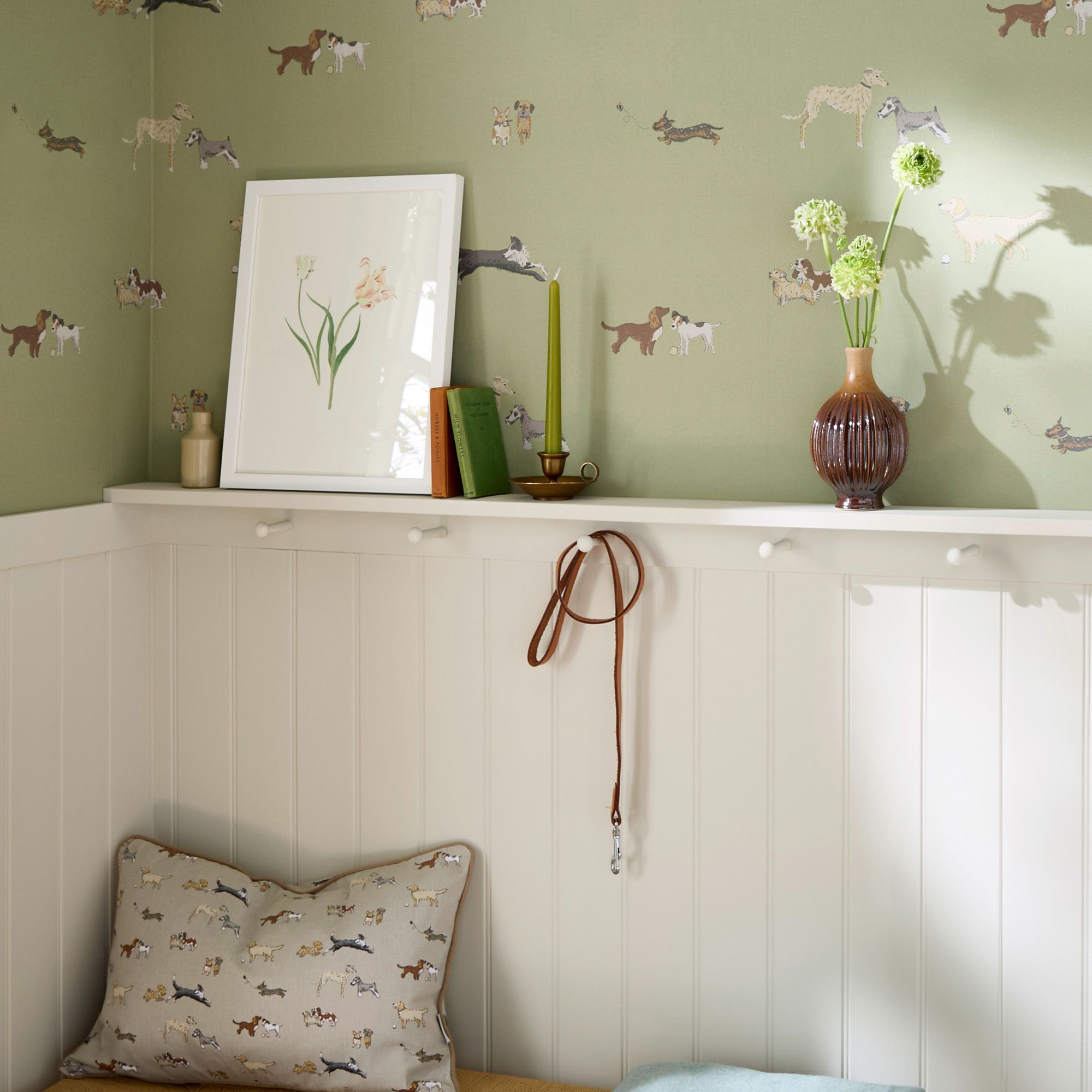 146831 Doggy Daycare Mossbank Green Wallpaper by Sophie Allport