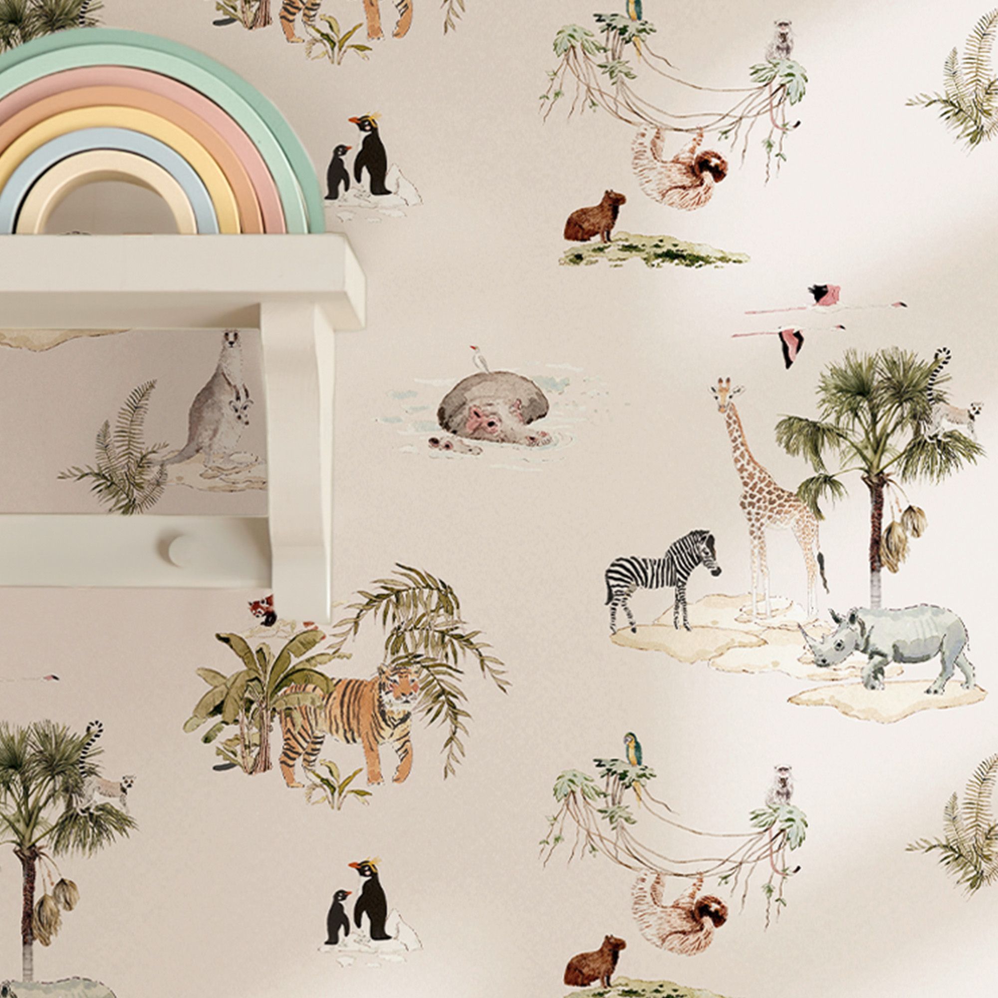 146832 Animals of the World Chalk Blush Wallpaper by Sophie Allport