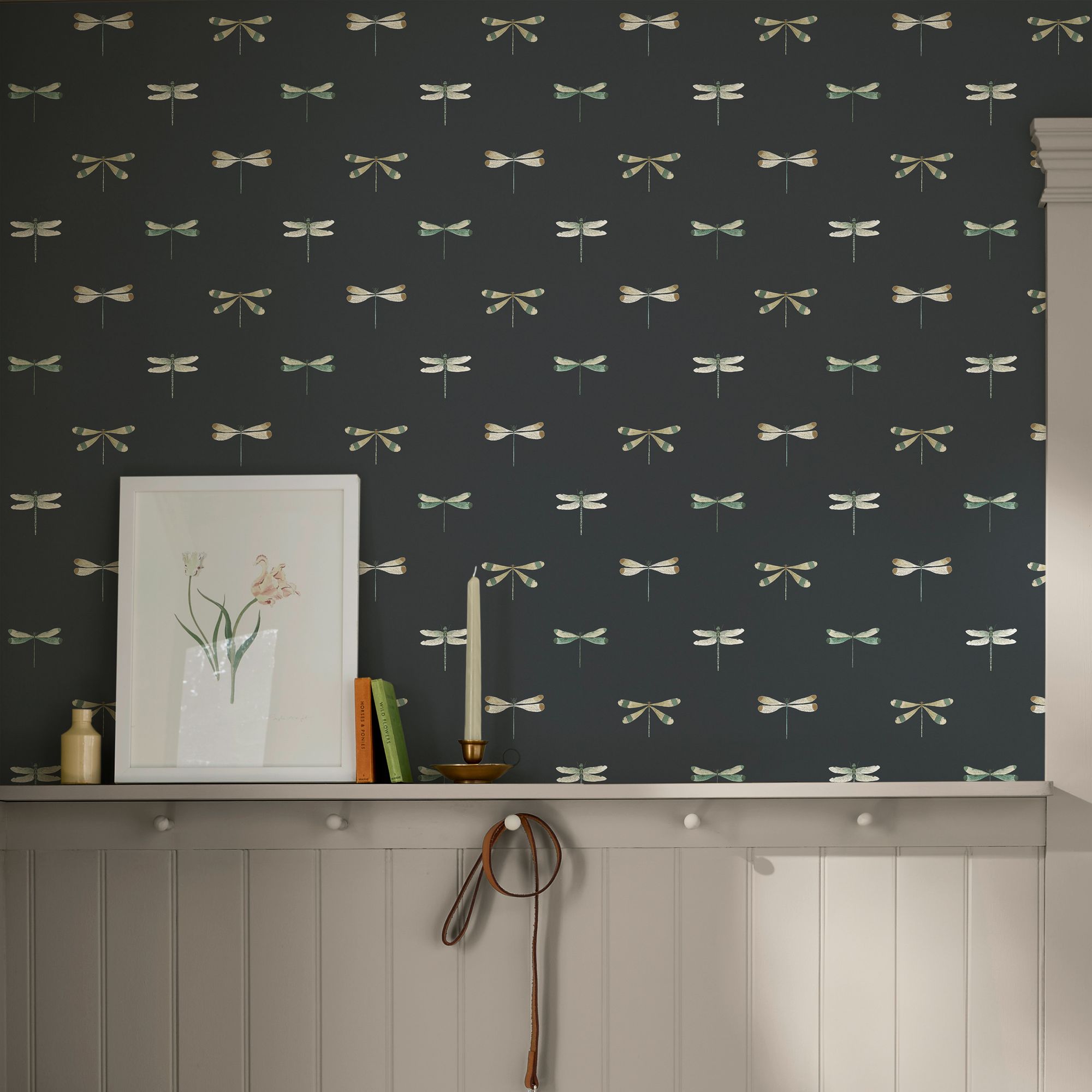 146857 Watercolour Dragonfly Oundle Navy Wallpaper by Sophie Allport