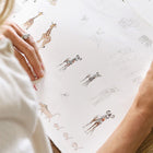 146862 Giraffe Off White Wallpaper by Sophie Allport